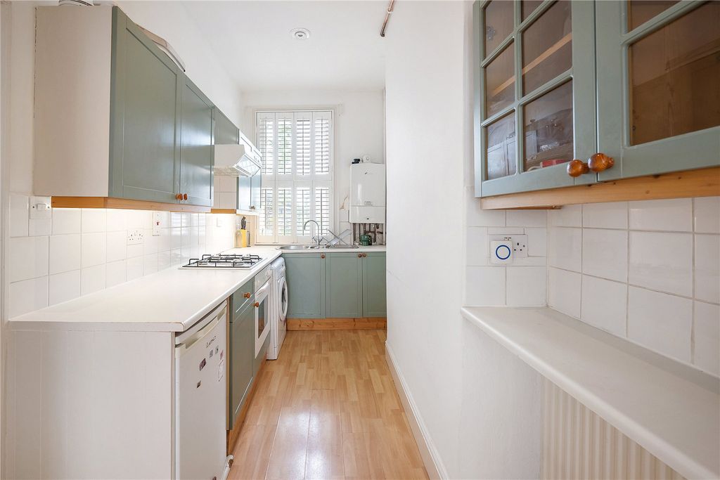 Property photo 3 of 5 Kitchen