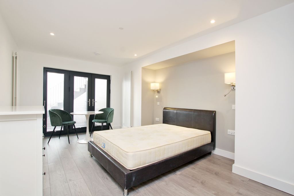 Property photo 1 of 11 Open-Plan Living Space