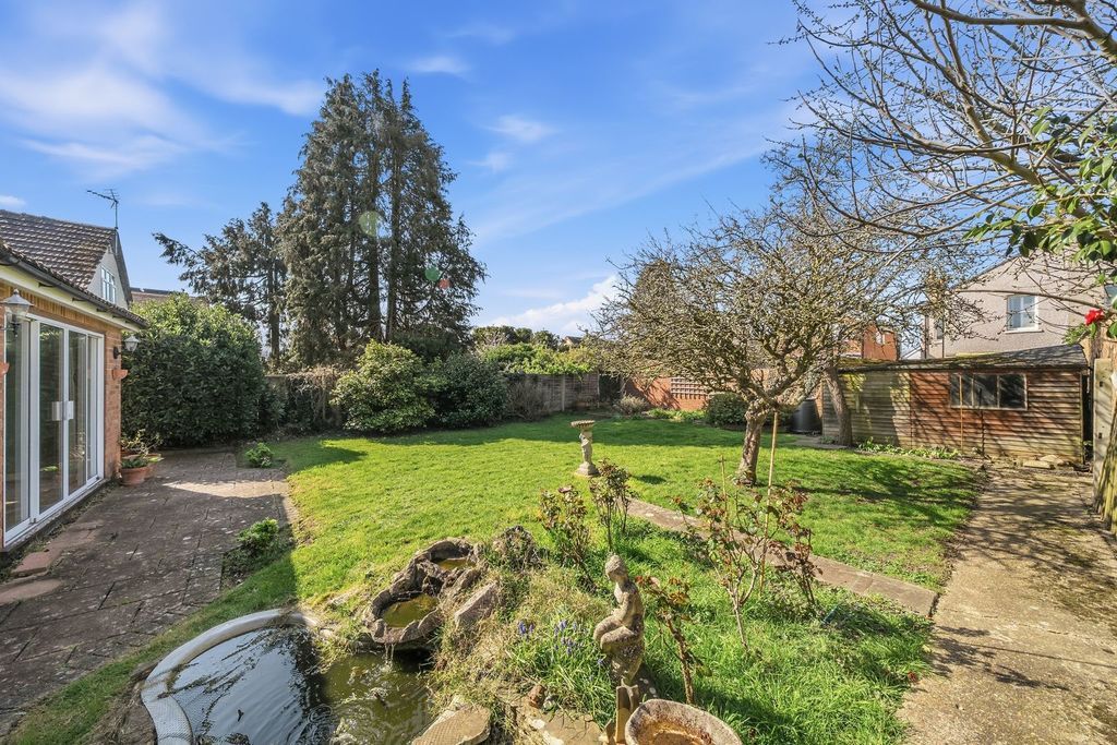 Property photo 2 of 22