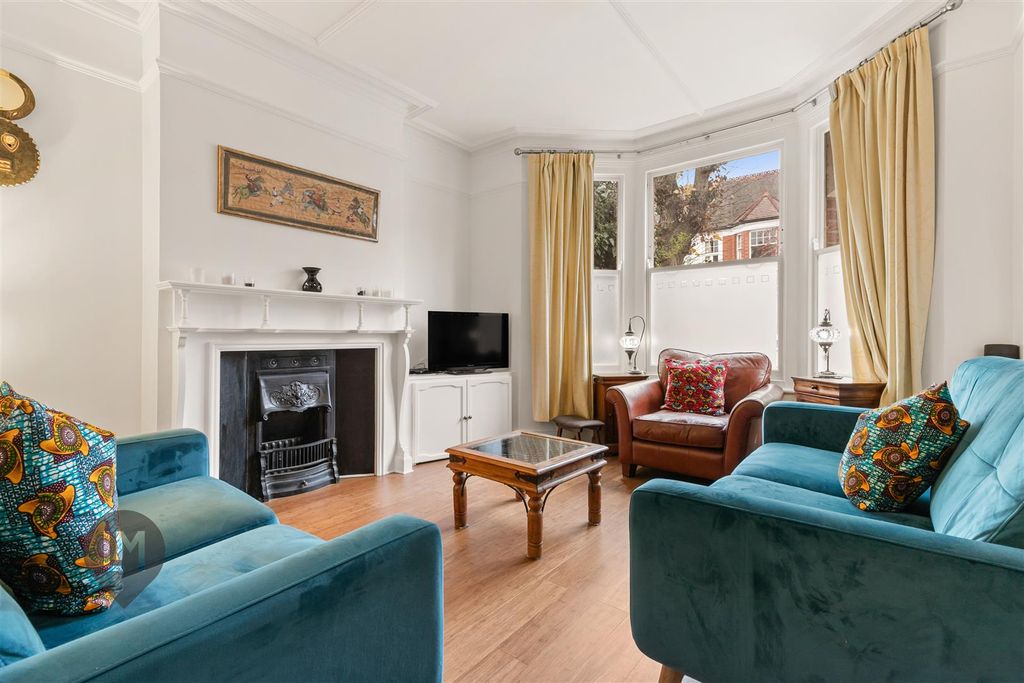 Property photo 1 of 7 Reception Room