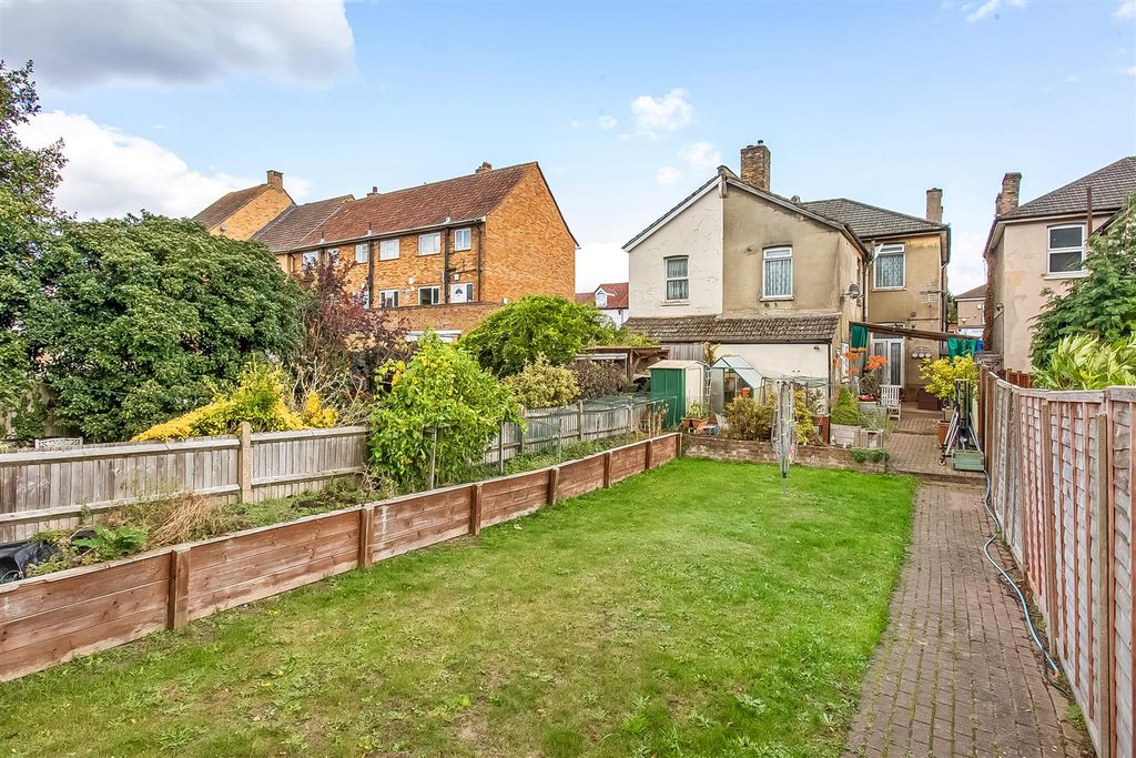 Property photo 2 of 15 Rear Garden