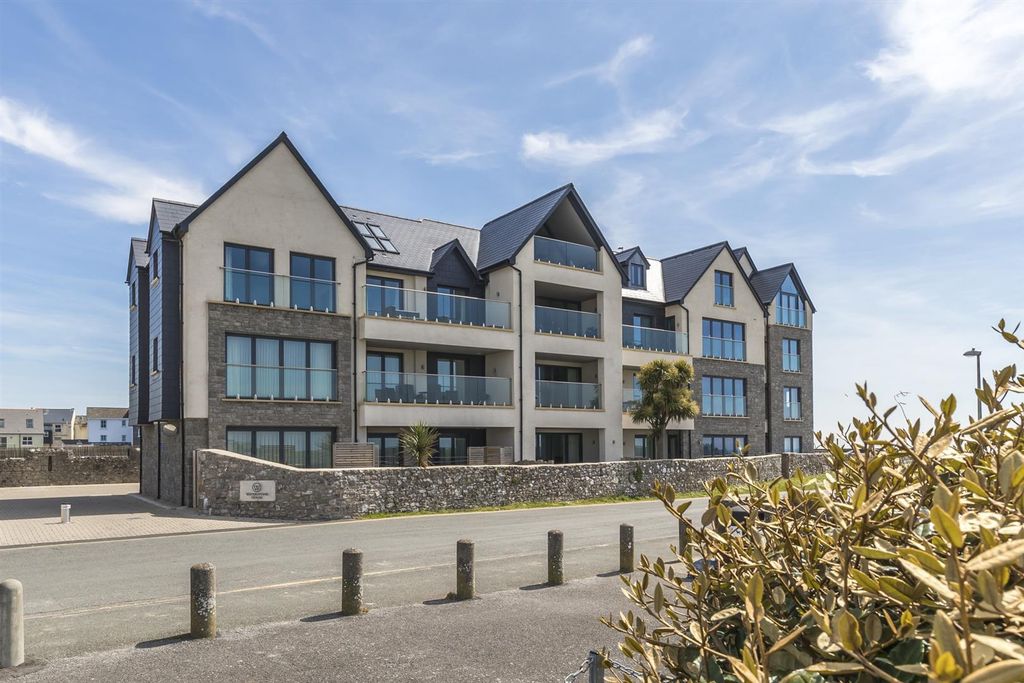 Additional image 24 of 2 bed flat for saleWaterstone House, Tenby SA70