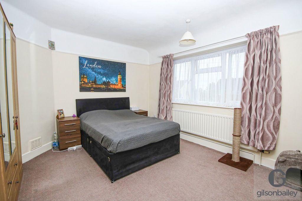 Property photo 3 of 9 Img_2303-2