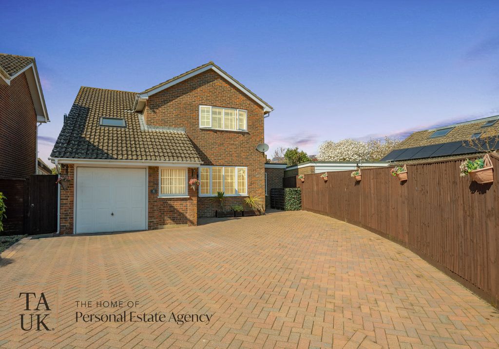 Property photo 1 of 22