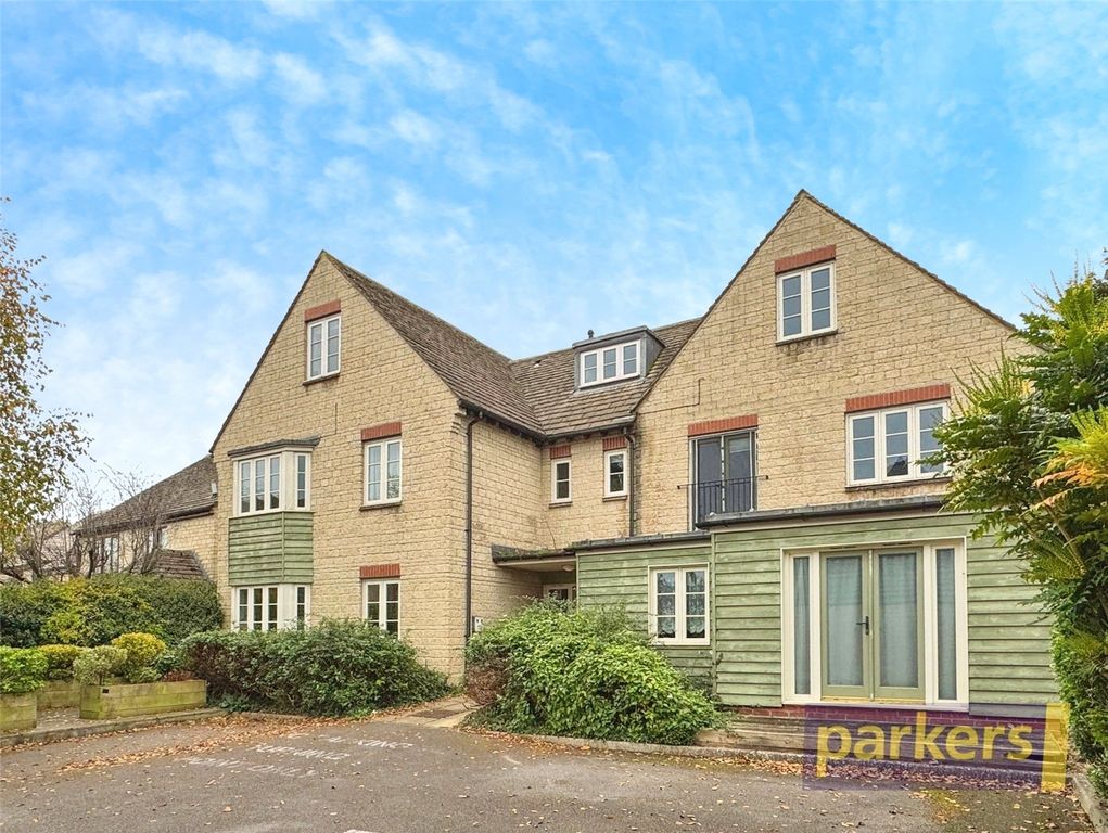 Property photo 1 of 20 External