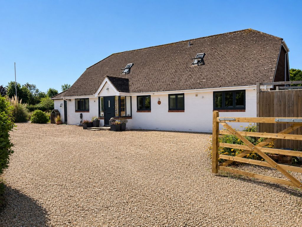 Property photo 1 of 66 7