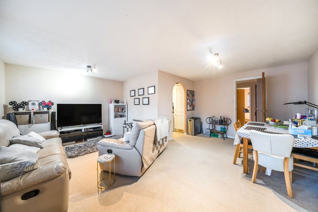 Property photo 2 of 10 Picture No. 03