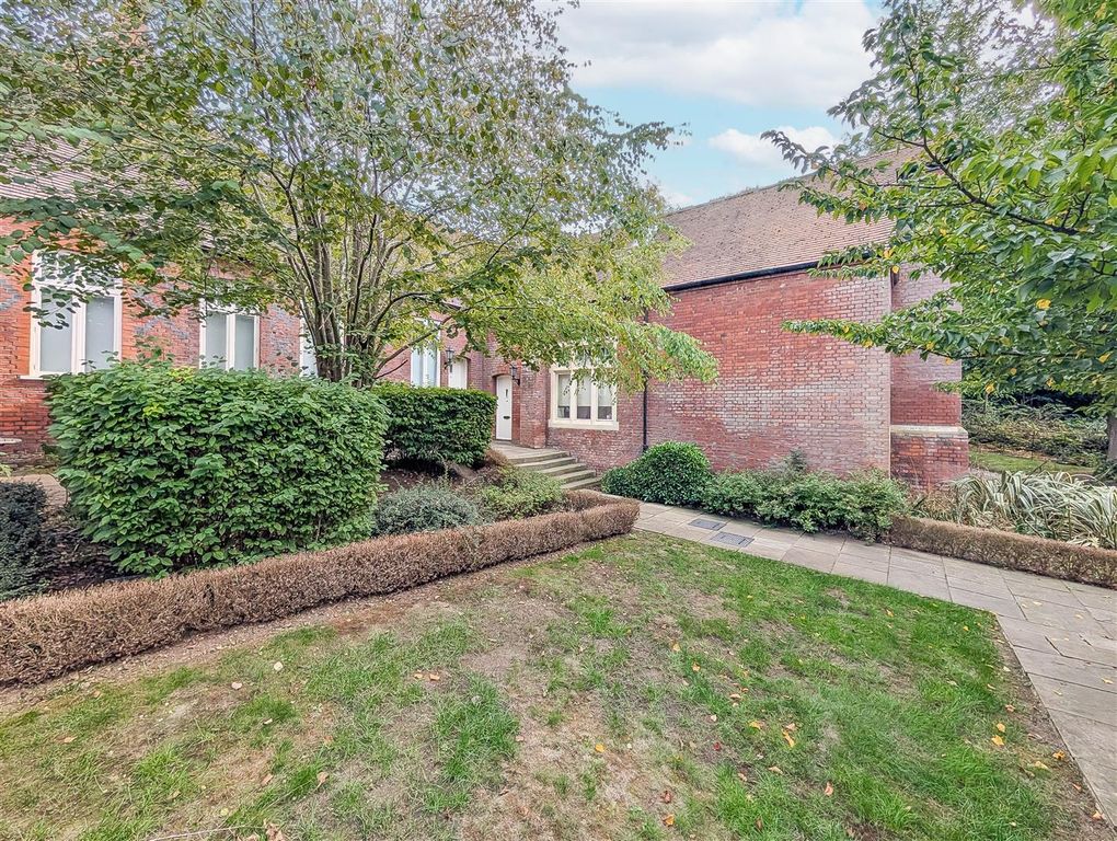 Property photo 1 of 14 41479.Png
