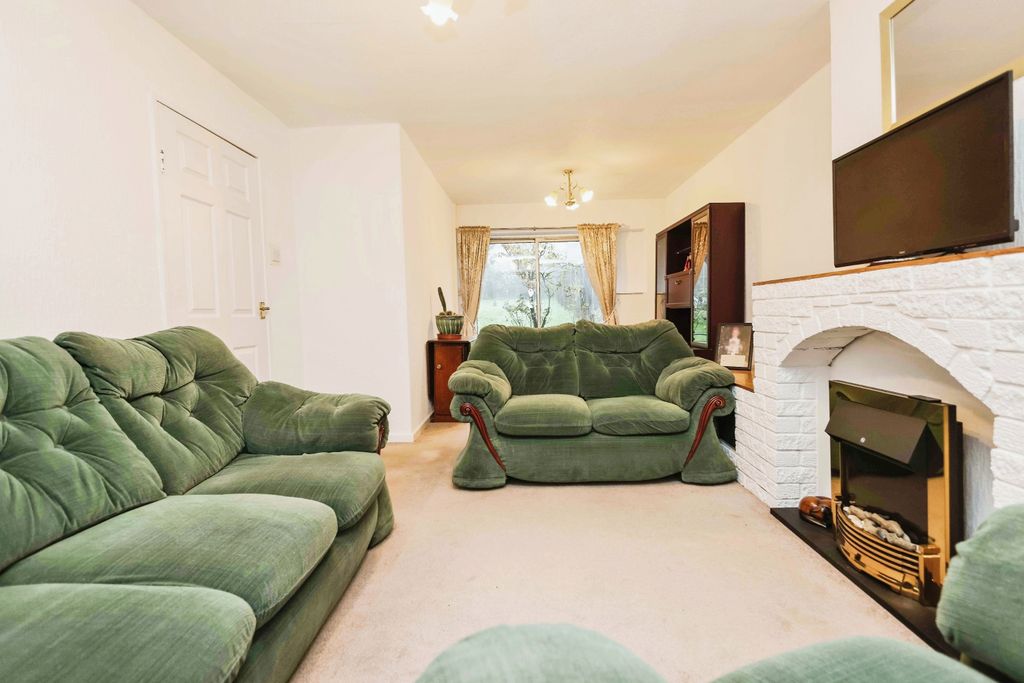 Property photo 2 of 17 Photography