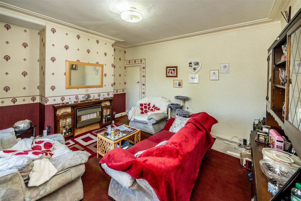 Property photo 3 of 22 10Wlrhlifax-220526-1.Jpg