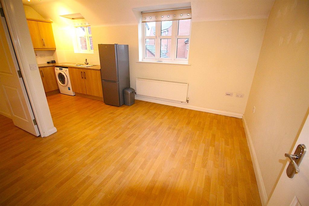 Property photo 3 of 5 Living Room.Jpg