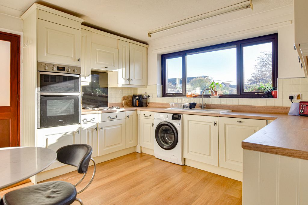 Property photo 3 of 16 Dsc_0025-Dsc_0027