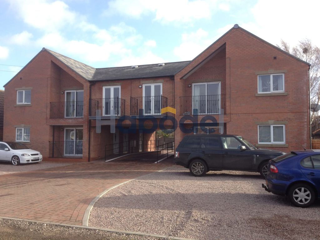 Property photo 1 of 2