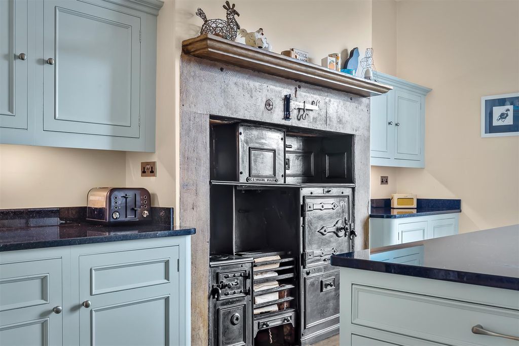 Additional image 15 of 6 bed semi-detached house for saleIlkley Road, Otley LS21
