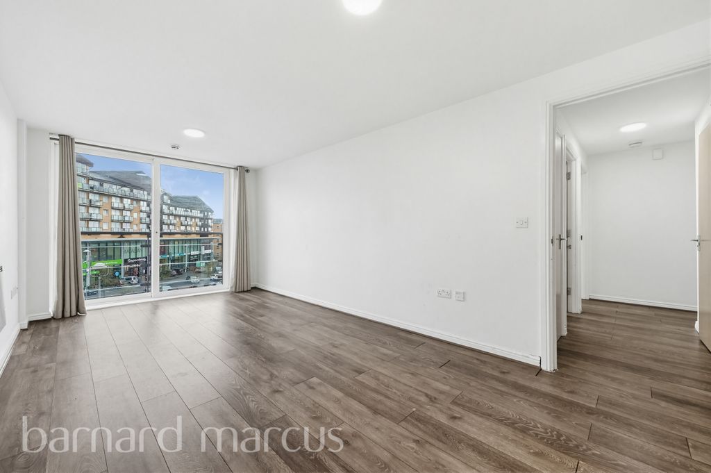 Property photo 1 of 10 Image