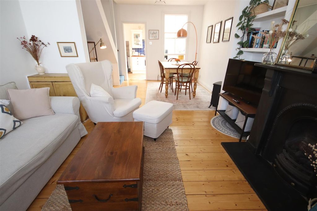 Property photo 3 of 10 Img_6956.Jpg
