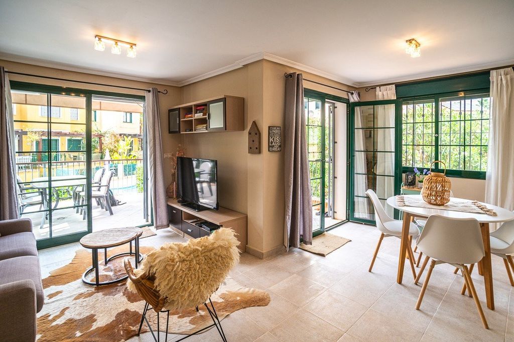 Property photo 3 of 34