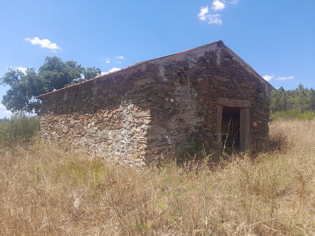 Property photo 2 of 5