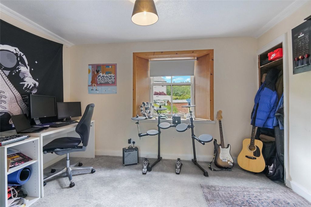Additional image 10 of 3 bed flat for saleLow Barholm, Kilbarchan PA10