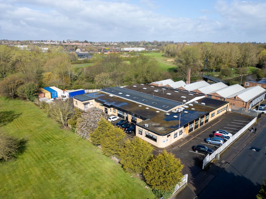 Property photo 1 of 8 Photo 11