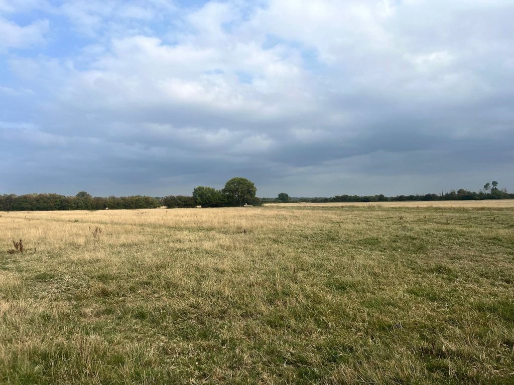 Property photo 2 of 5 Picture No. 02