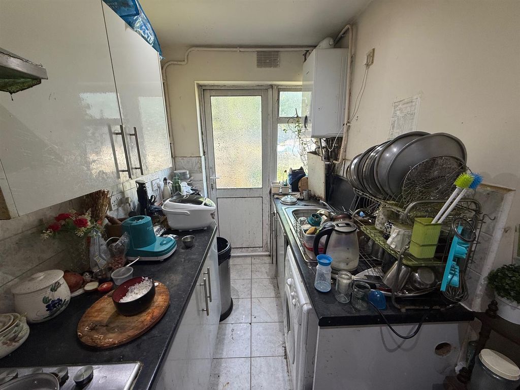 Property photo 3 of 7 Img_6411.Jpg