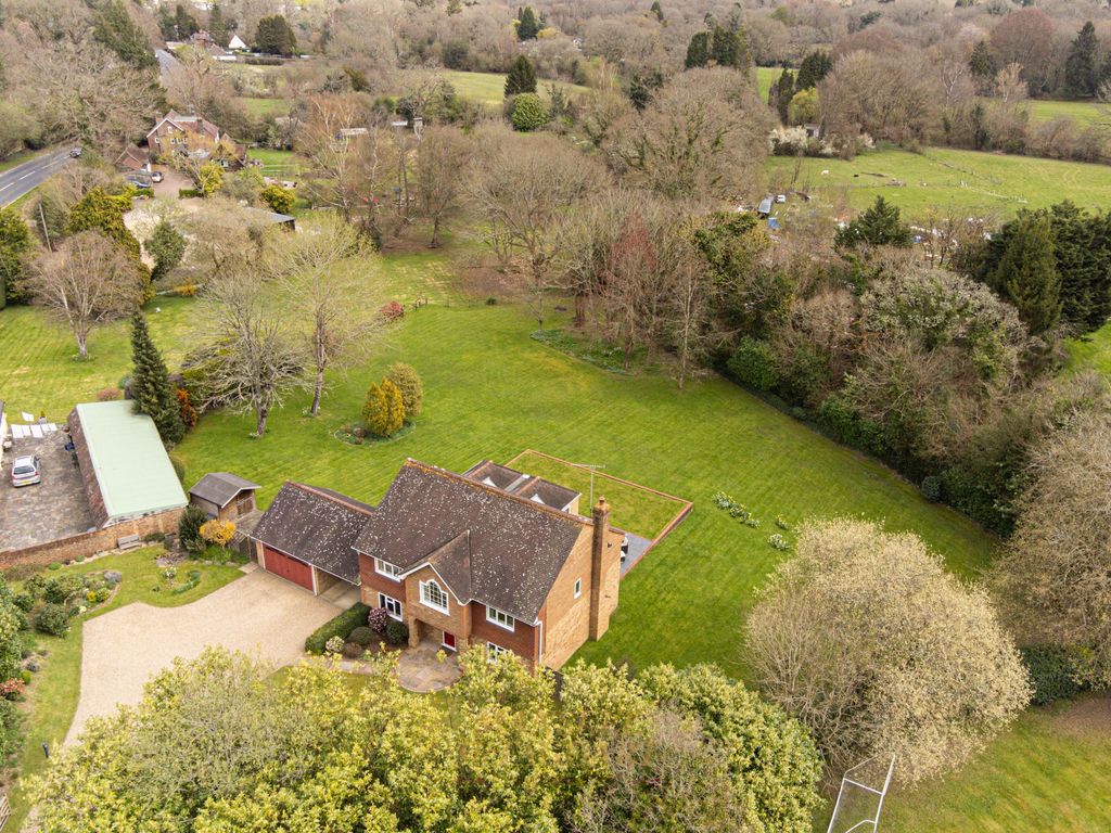 Property photo 2 of 50