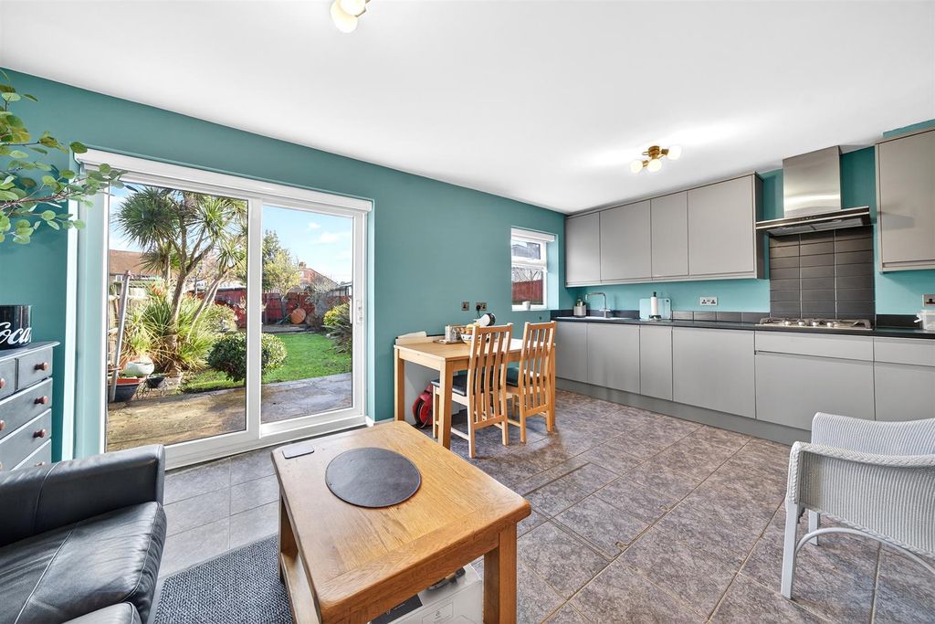 Property photo 2 of 23 Dsc02904.Jpg