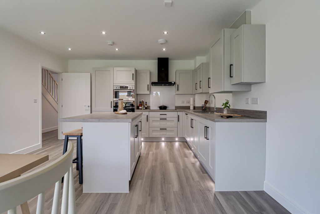 Property photo 2 of 15 The Daly Kitchen/Diner