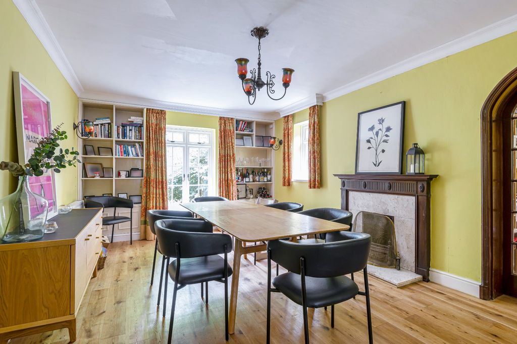 Property photo 2 of 16 Dining Room