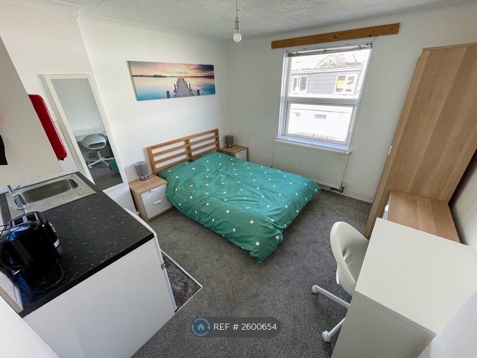 Property photo 1 of 4