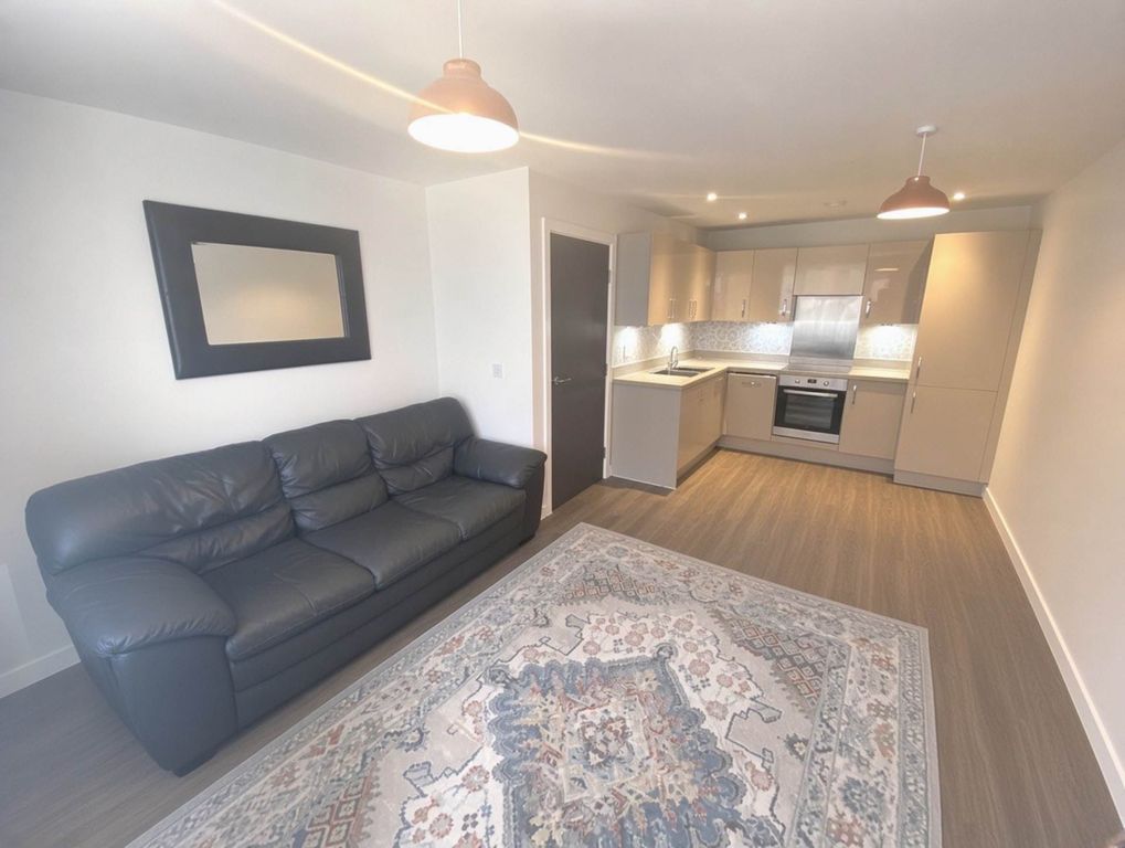 Property photo 2 of 10