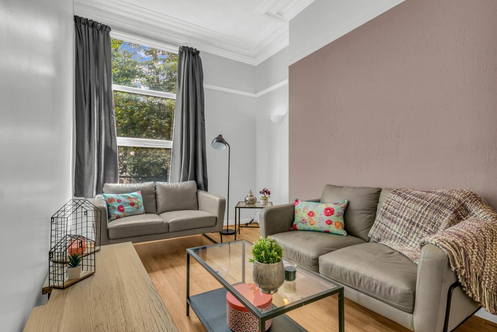 Property photo 2 of 9 Property Photo