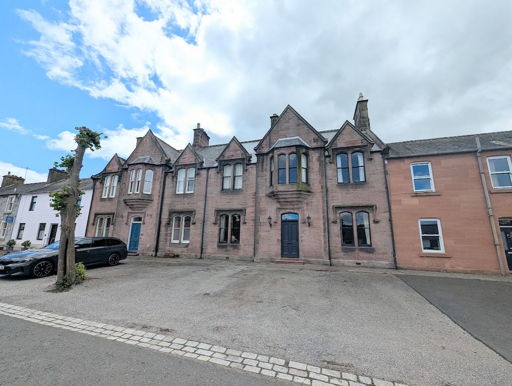 Property photo 1 of 36