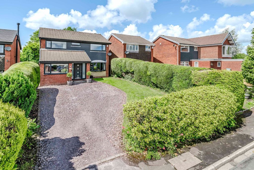 Property photo 1 of 45