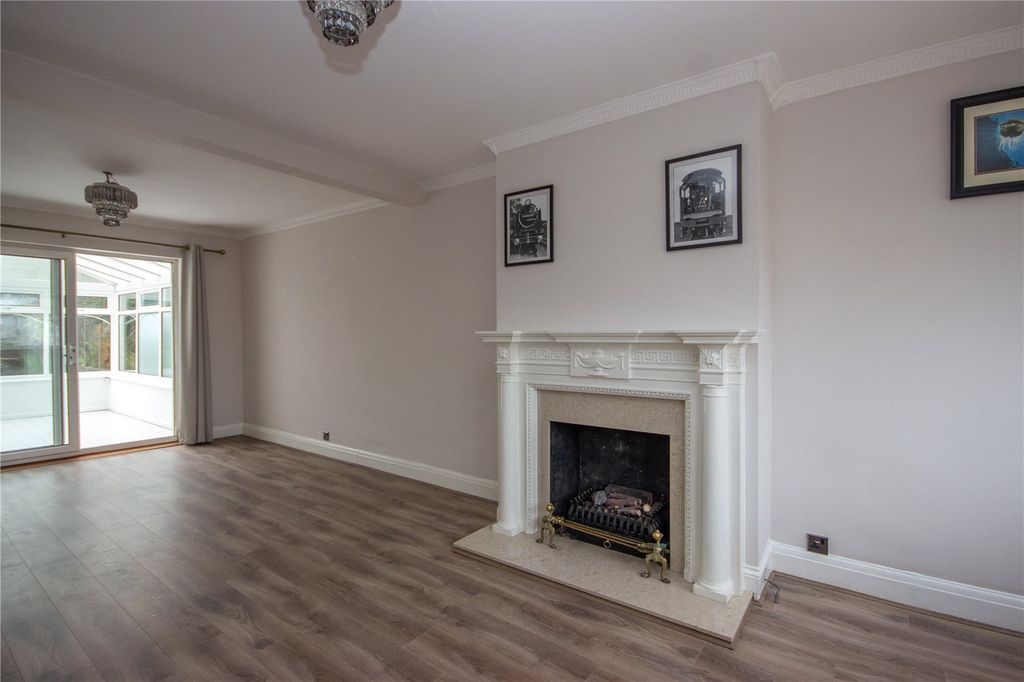 Property photo 2 of 18 Picture No. 05