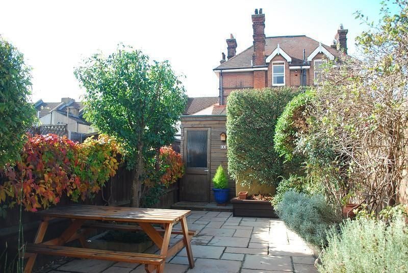 Property photo 3 of 8