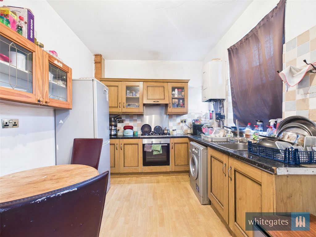 Property photo 3 of 9 Picture No. 04