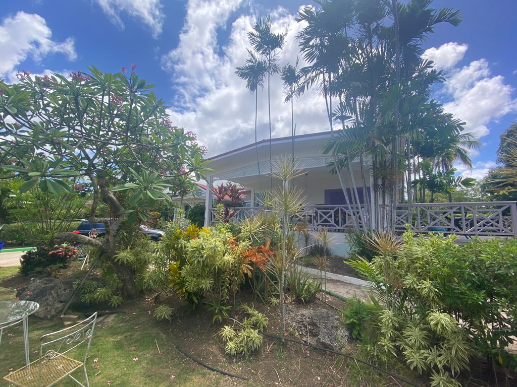 Property photo 1 of 5