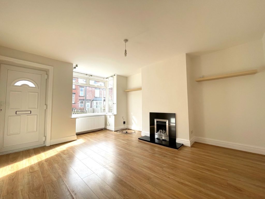 Property photo 2 of 9 Picture No. 07