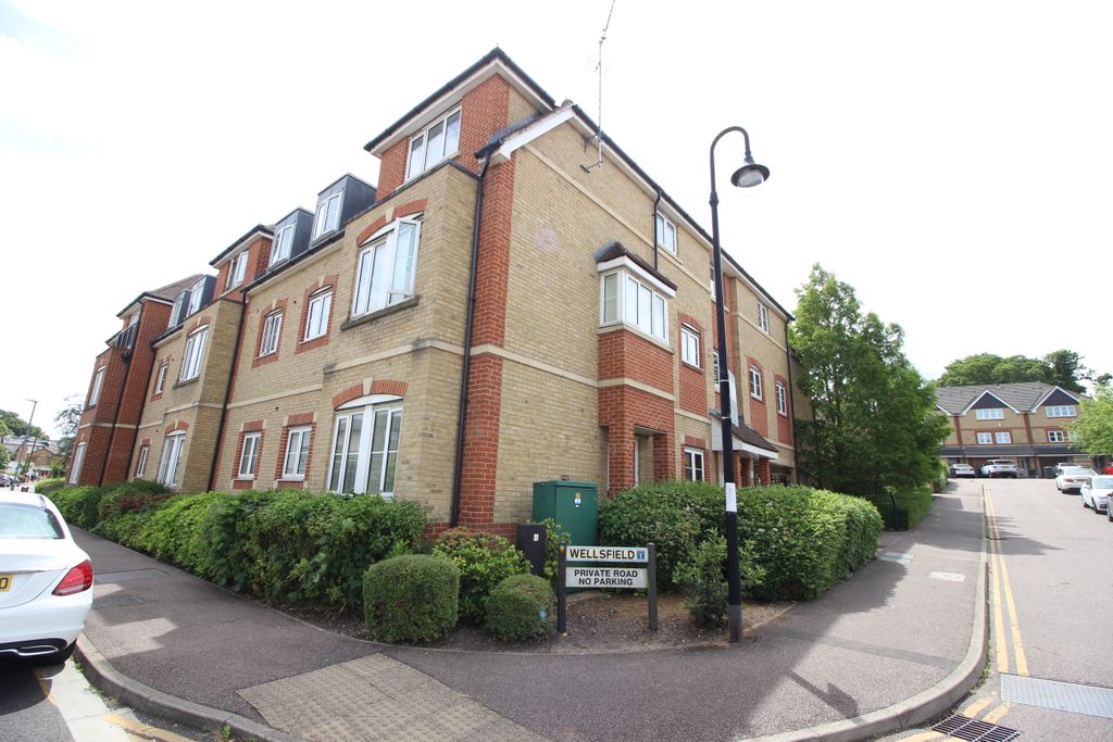 Property photo 1 of 6 26 Wellsfield Extern