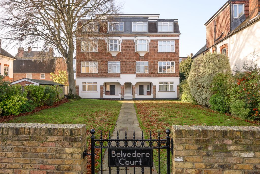 Property photo 3 of 10 Picture No. 04