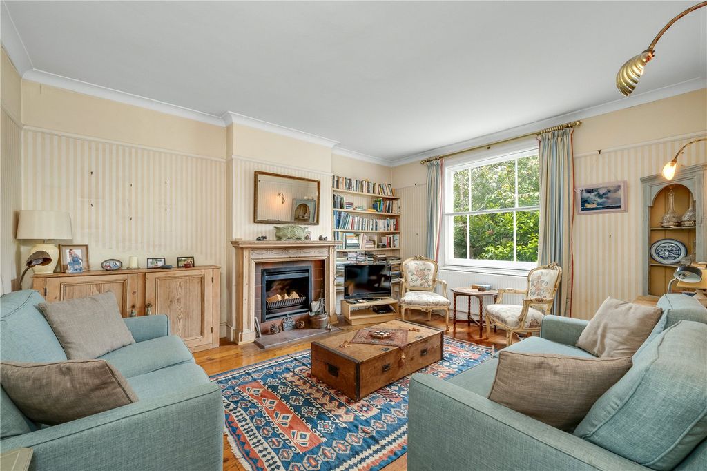 Property photo 3 of 17 Reception Room