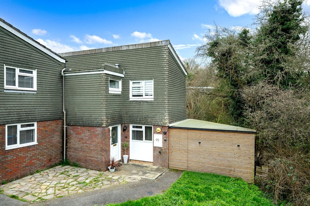 Property photo 1 of 16