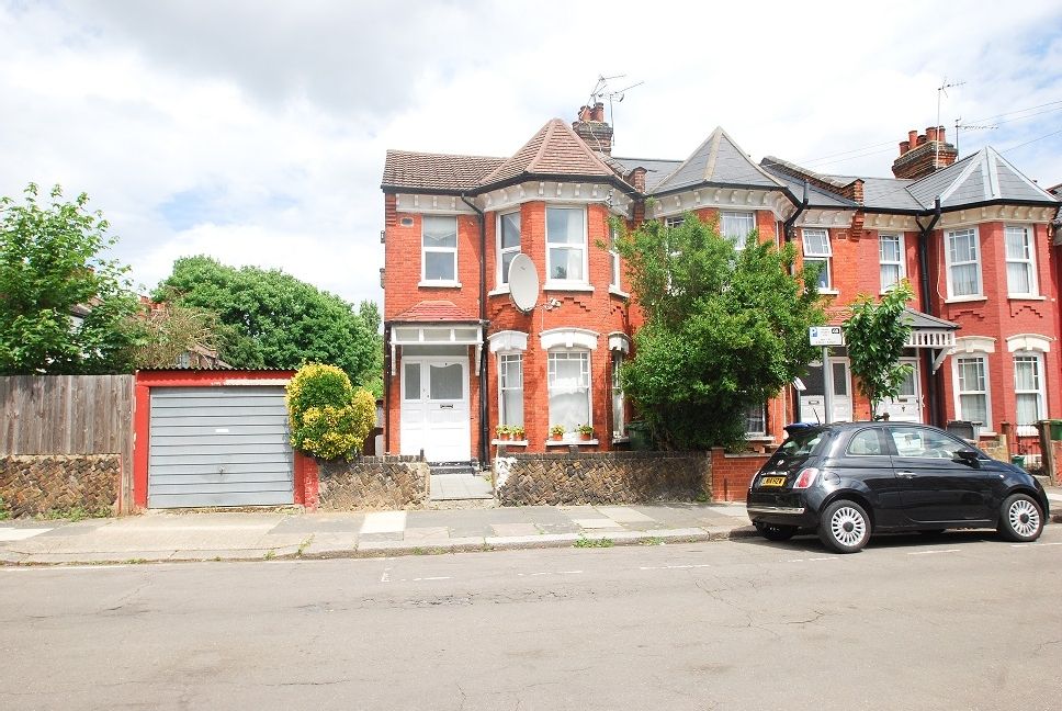 Property photo 2 of 12 Photo 1