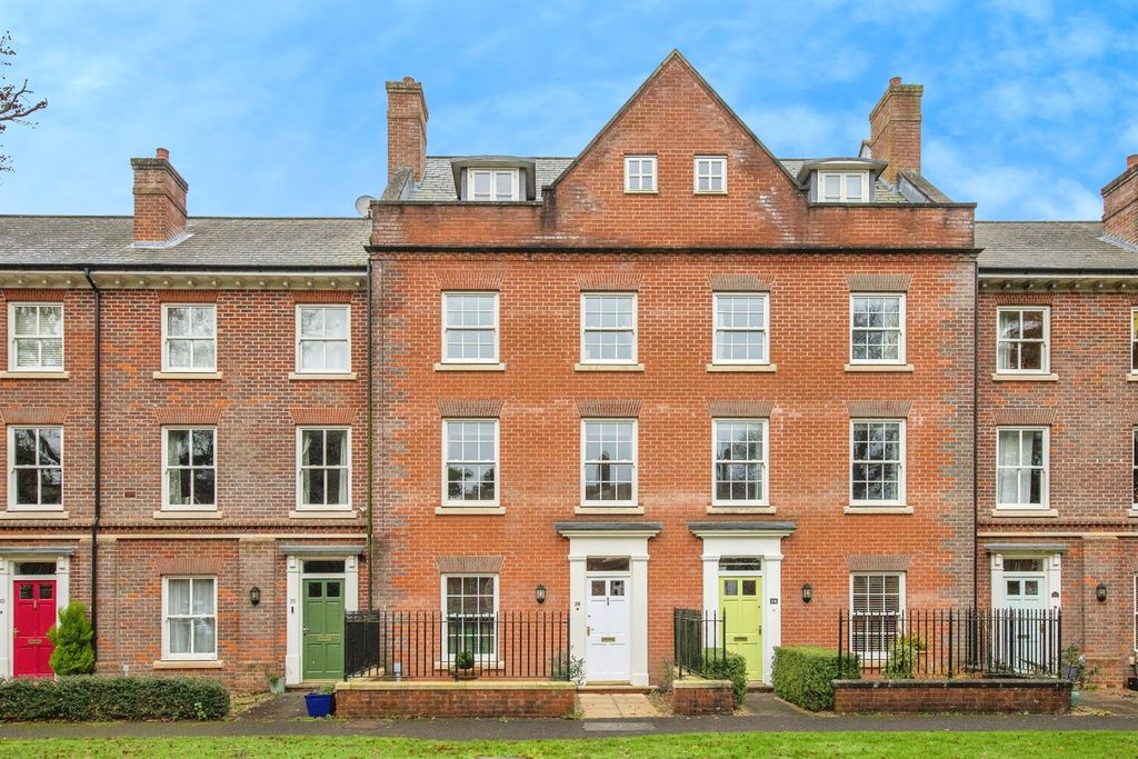 Property photo 1 of 27