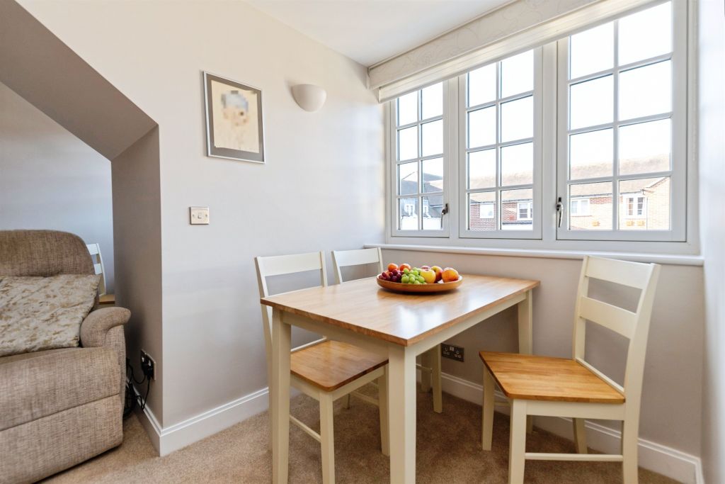 Additional image 6 of 1 bed flat for saleLe Jardin, Letchworth Garden City SG6