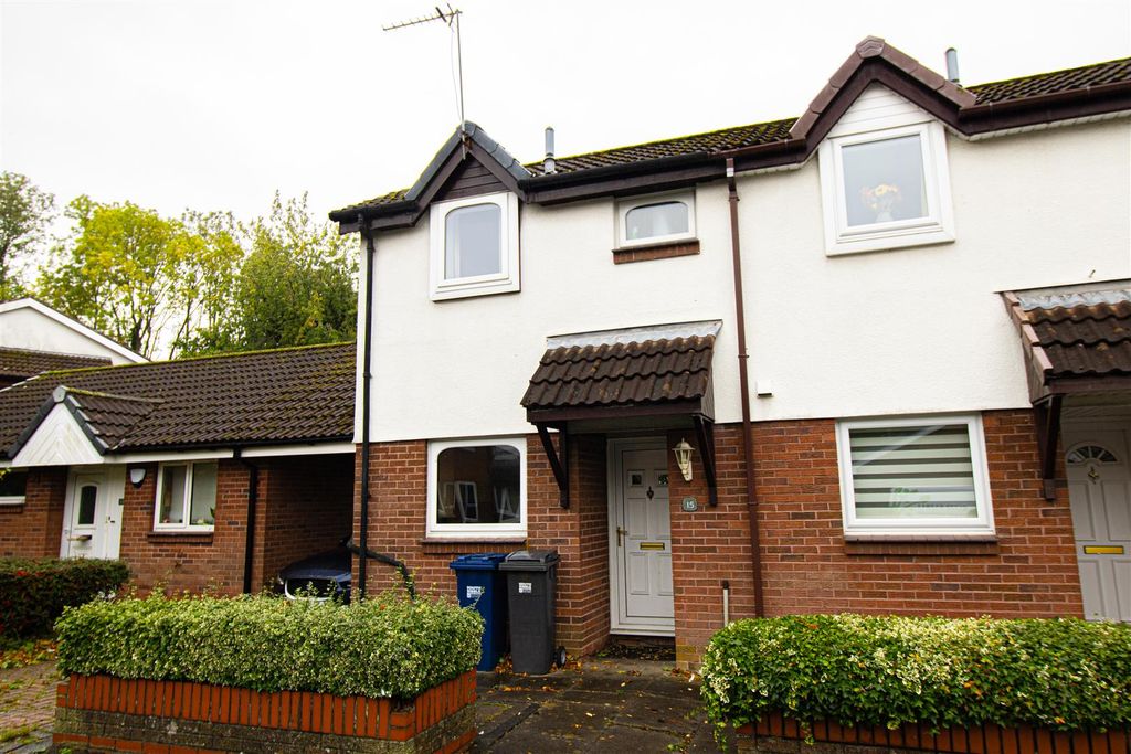 Property photo 1 of 7 Front