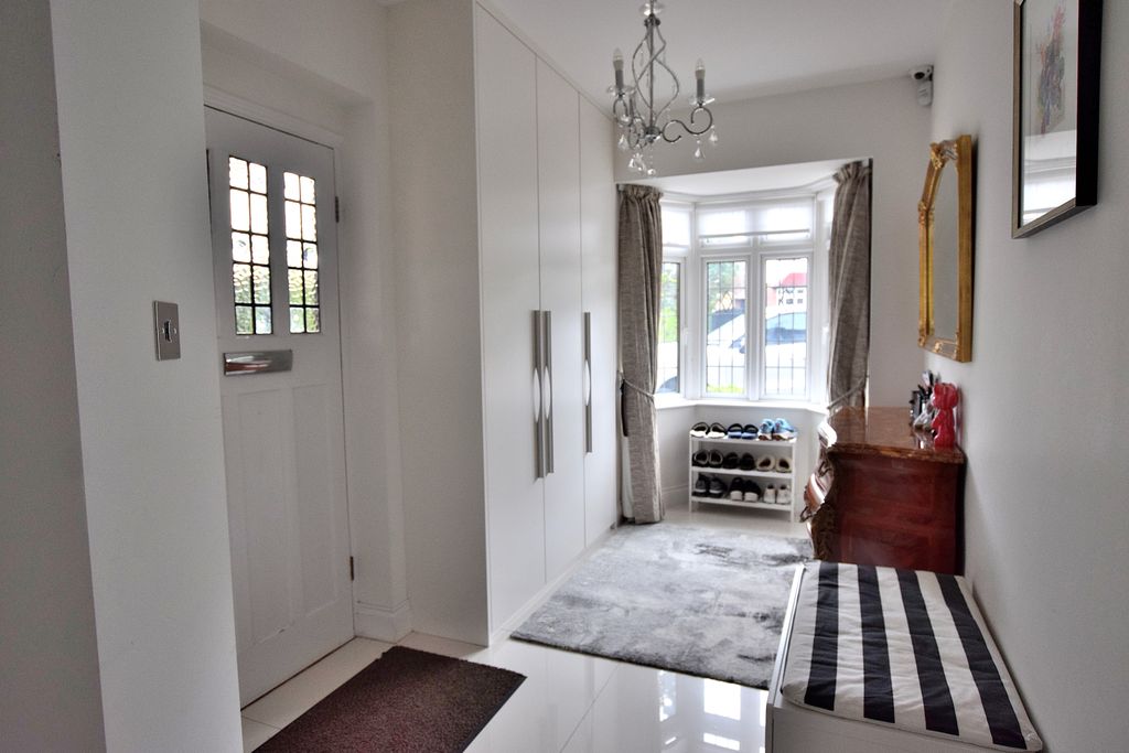 Property photo 3 of 26 Hallway