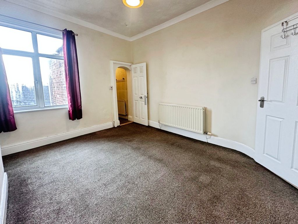 Property photo 3 of 8 Picture No. 01